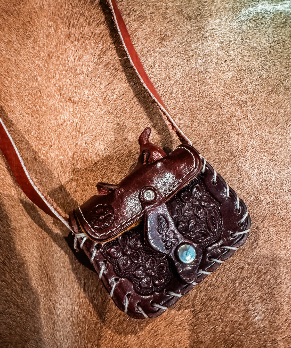 Mini saddle purse (for cards or kids)
