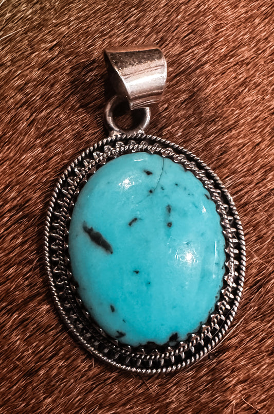 1 1/4in turquoise pendant