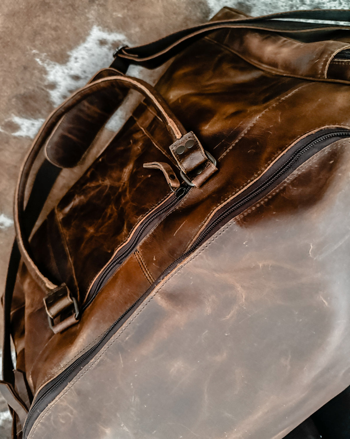 Extra large leather duffel bag