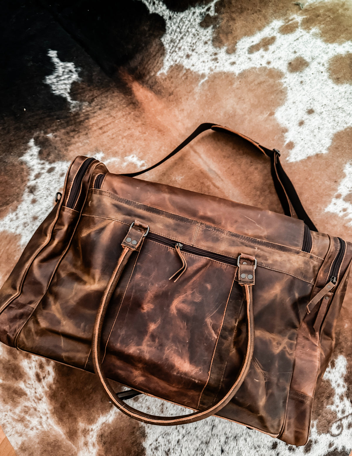 Extra large leather duffel bag