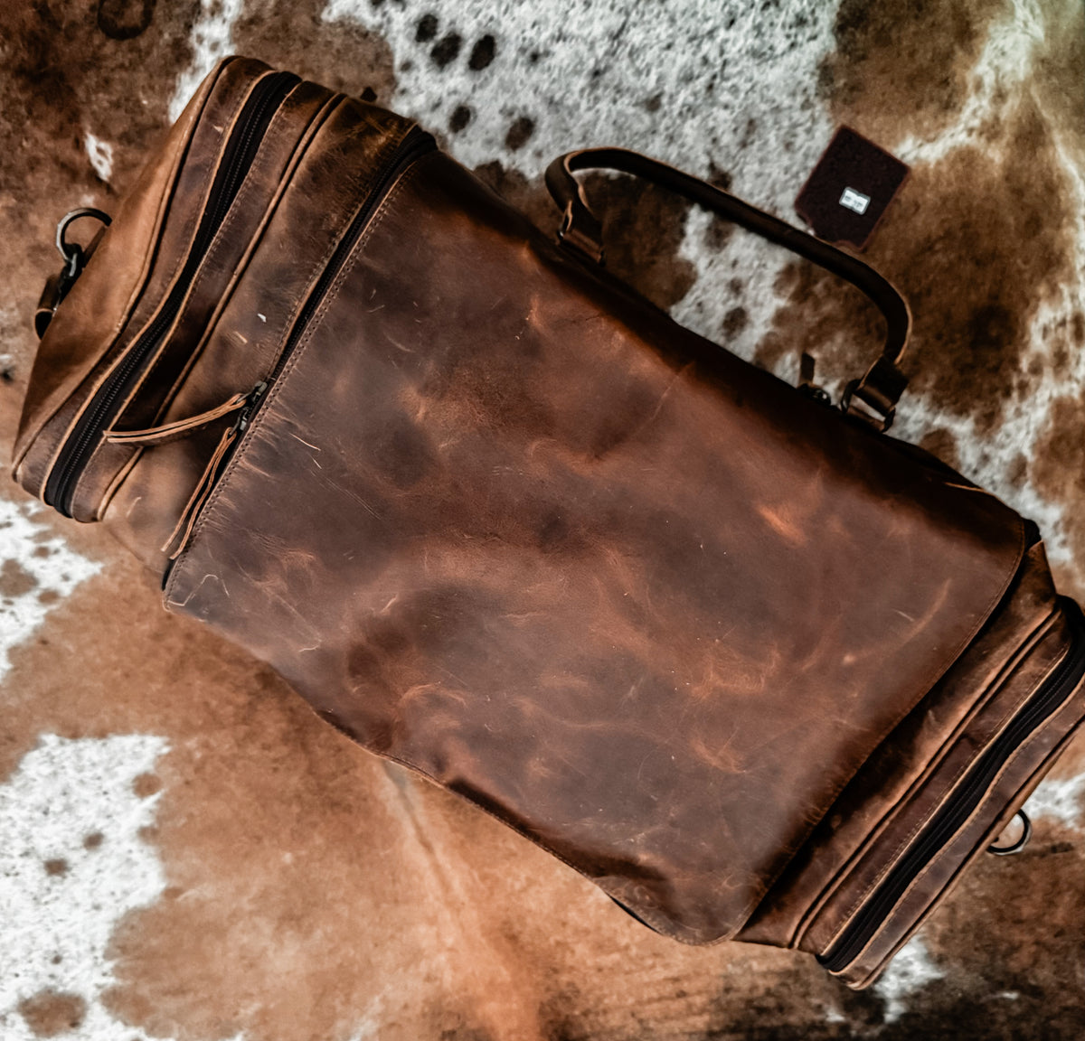 Extra large leather duffel bag