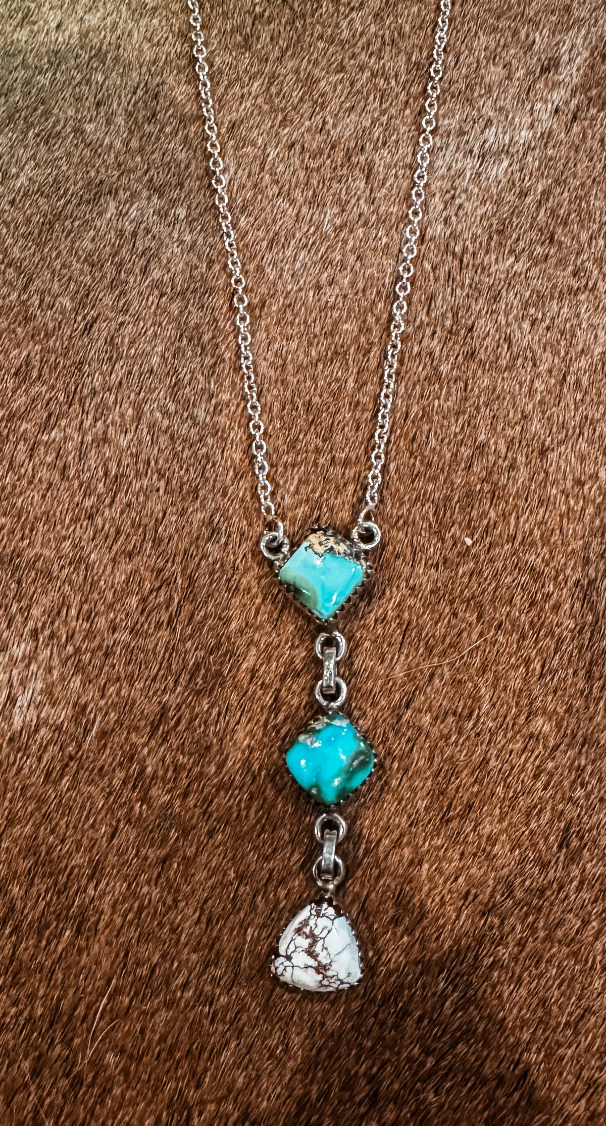 Three stone Lariat Necklace