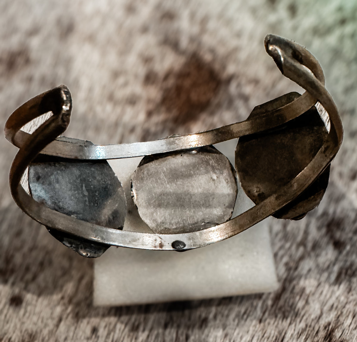 Mystery 3 stone old pawn cuff