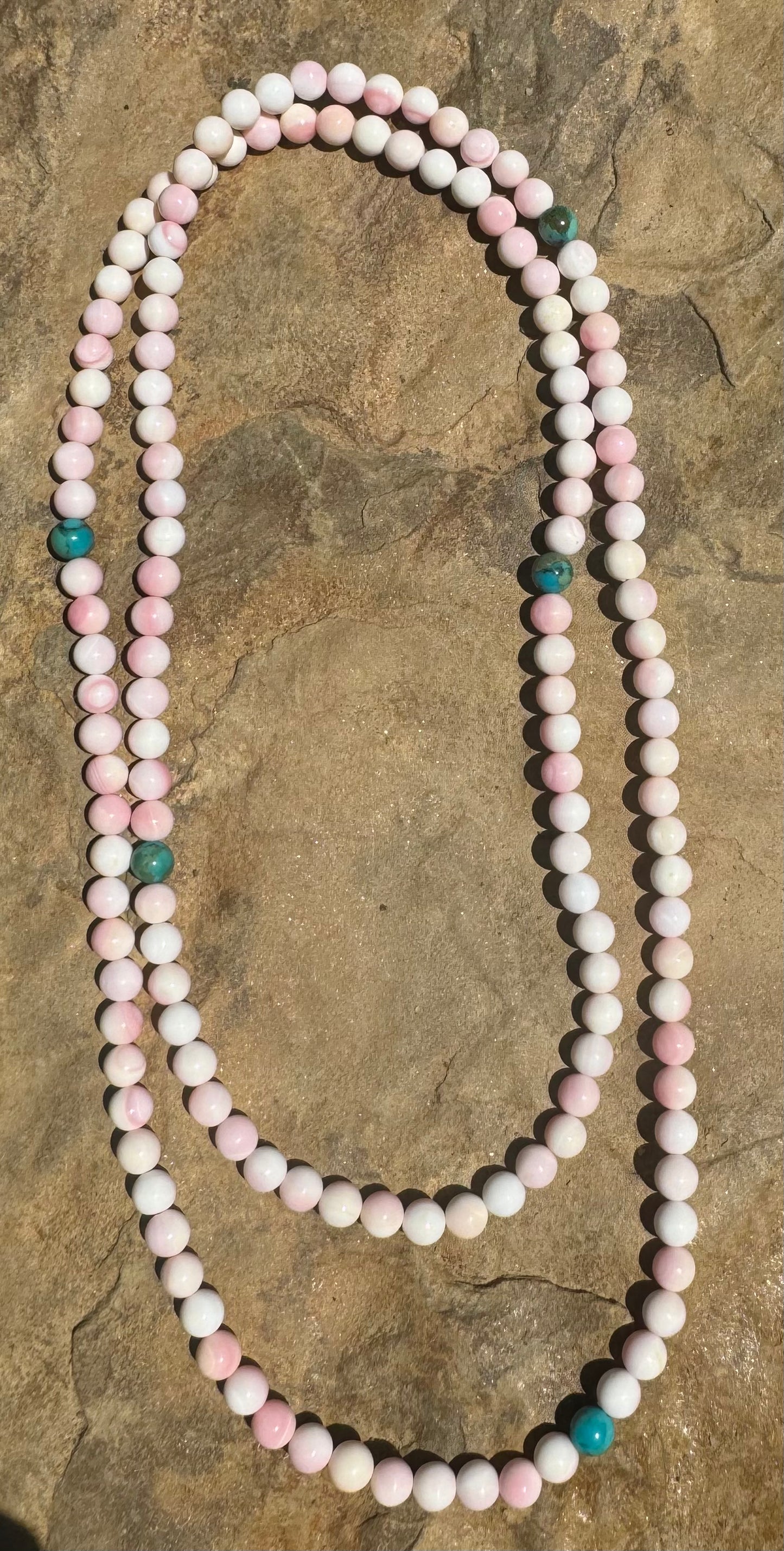 Pink Conch & Kingman Stretchy Necklace
