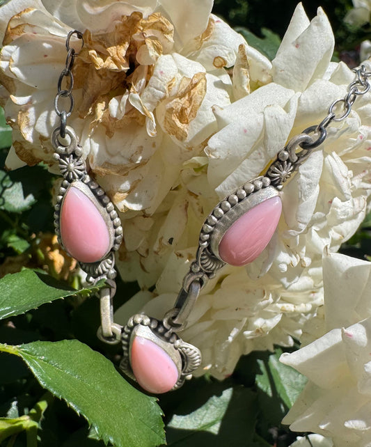 Pink Conch Mini Lariat