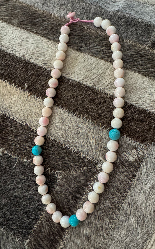 Pink conch & Kingman 10mm bead necklace